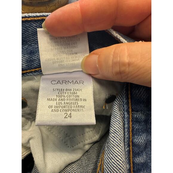 Carmar distressed denim shorts size 24 - Picture 6 of 6